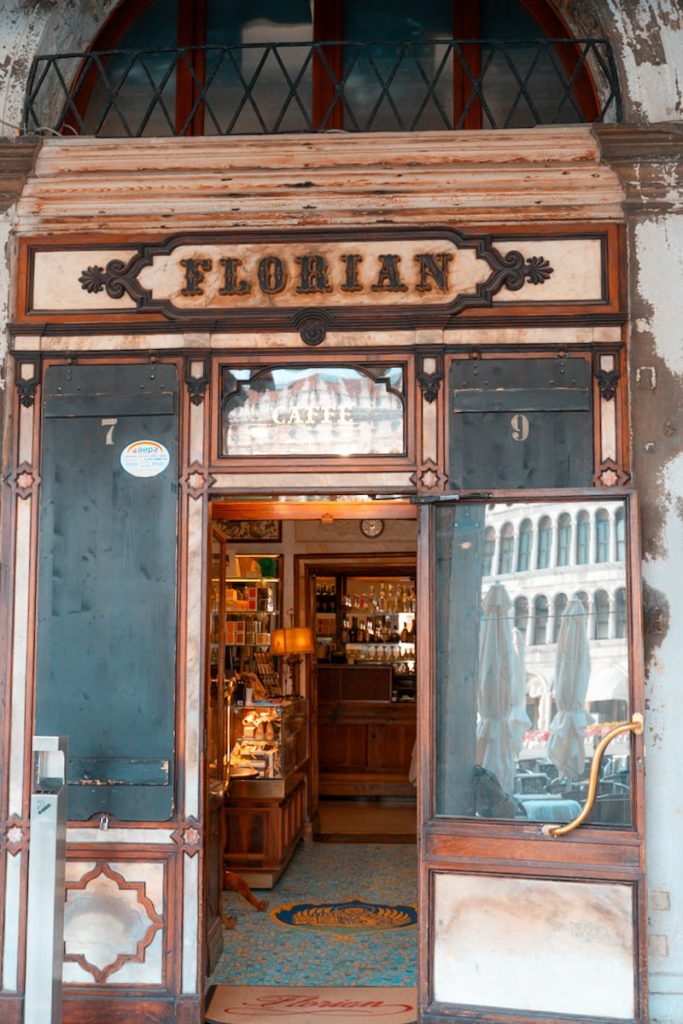 Top 15 things to do in Venice- Venice ultimate guide Cafe Florian Venice