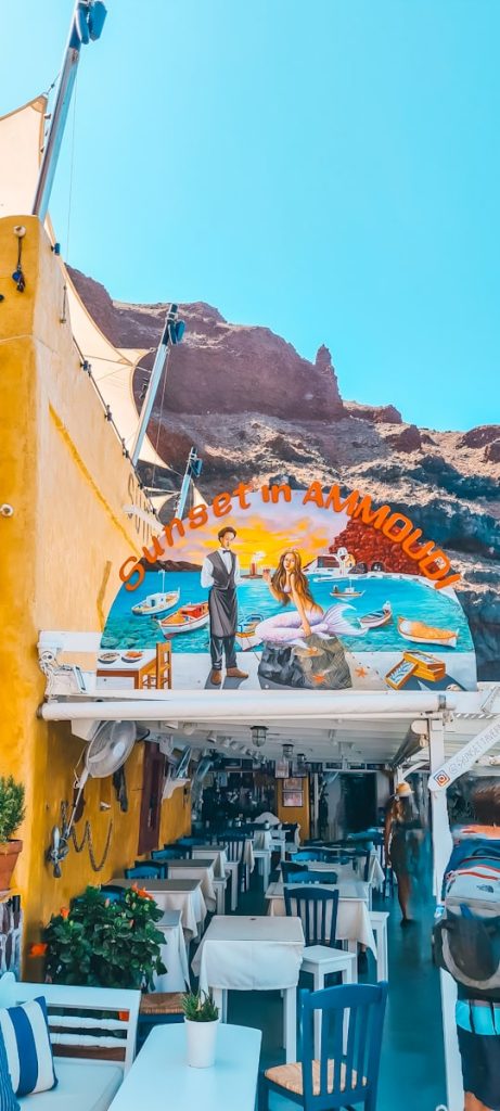 3 days in Santorini Itinerary