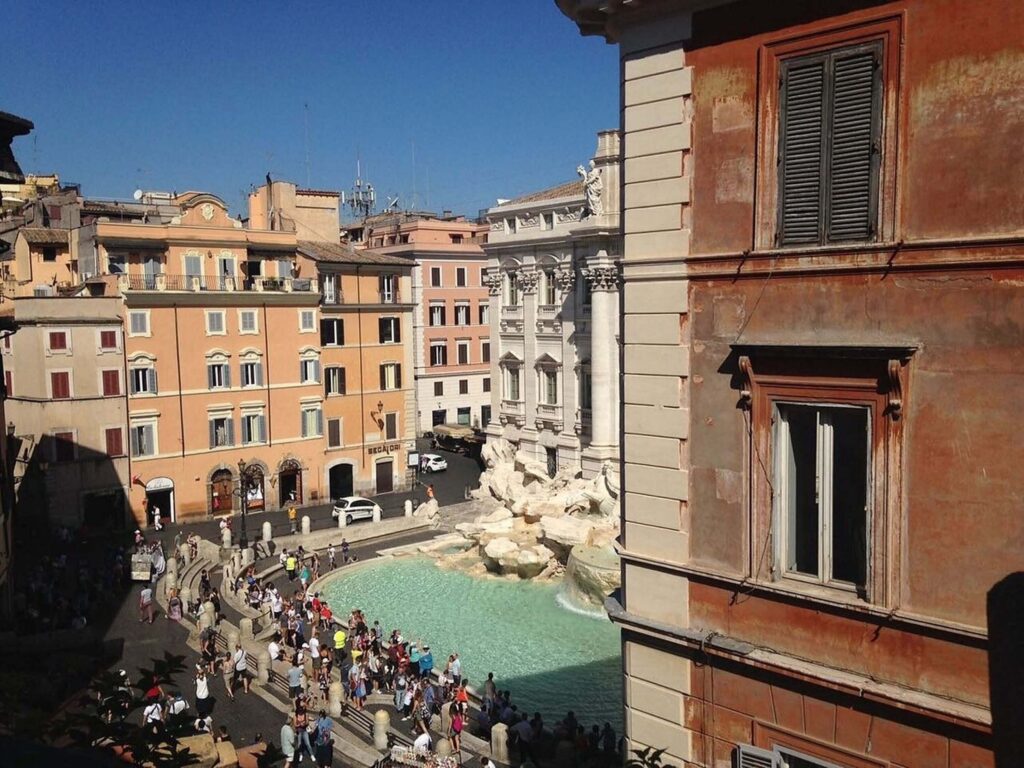 Relais Fontana Di Trevi: Hotel Review trevi rooftop bar Rome Italy