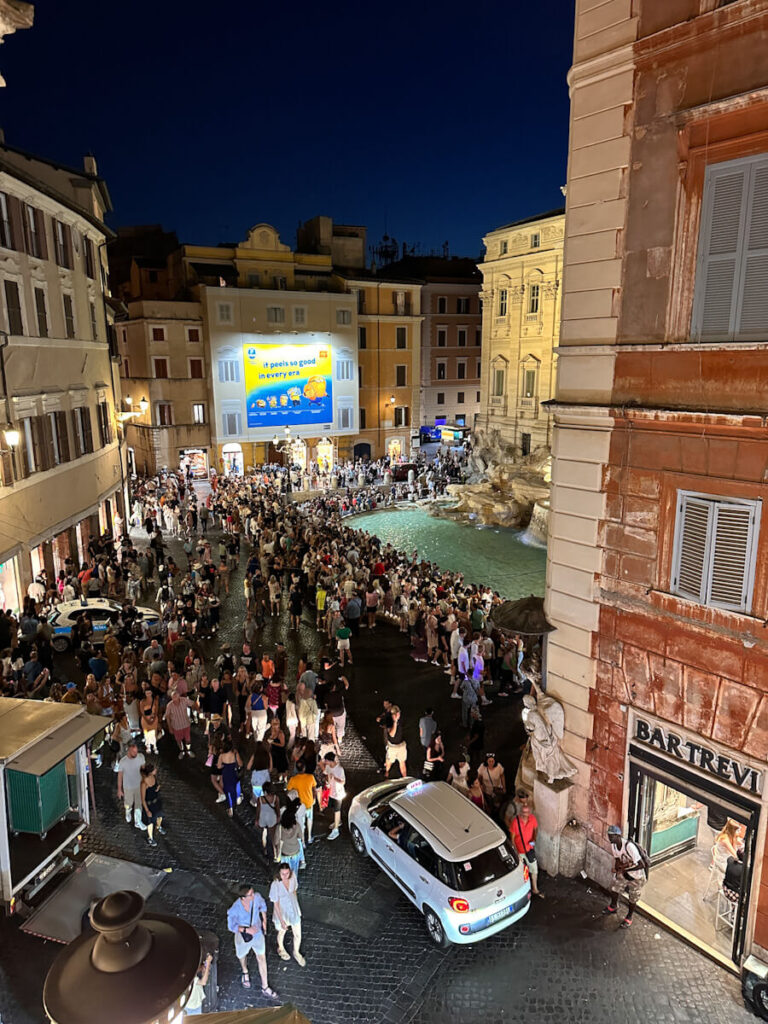 Relais Fontana Di Trevi: Hotel Review Hotel with view of trevi fountain Rome italy